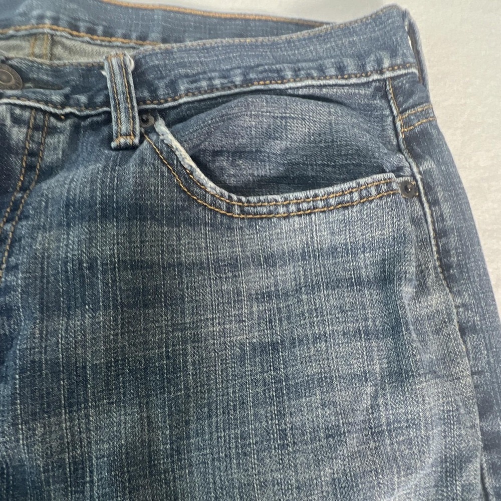 Levi's 559 Men's 34x34 Blue Straight Leg Jeans Dark Wash Vintage Look Excellent - Picture 3 of 13